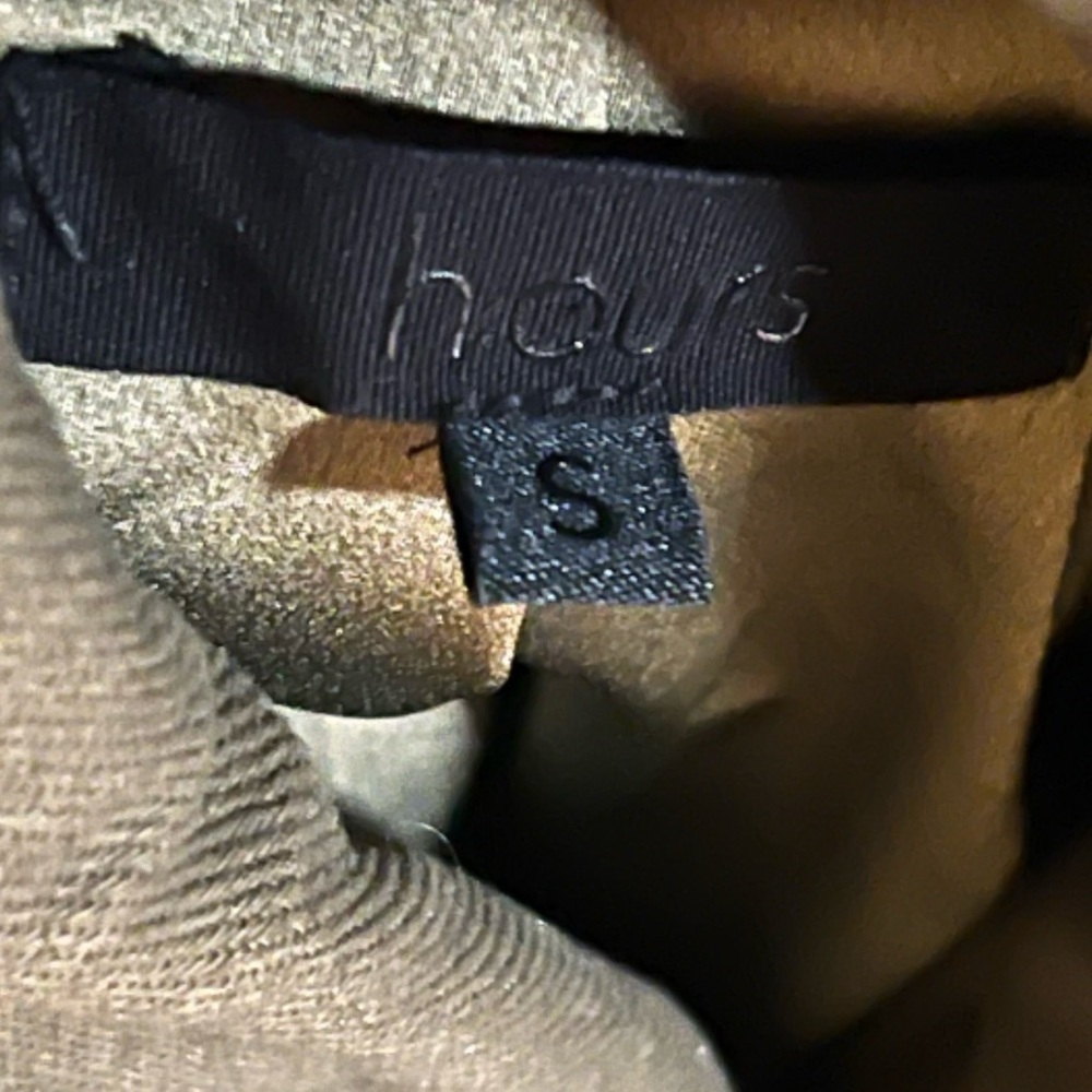 H:ours Jacket - Picture 2 of 4